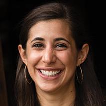 Lauren Fine headshot